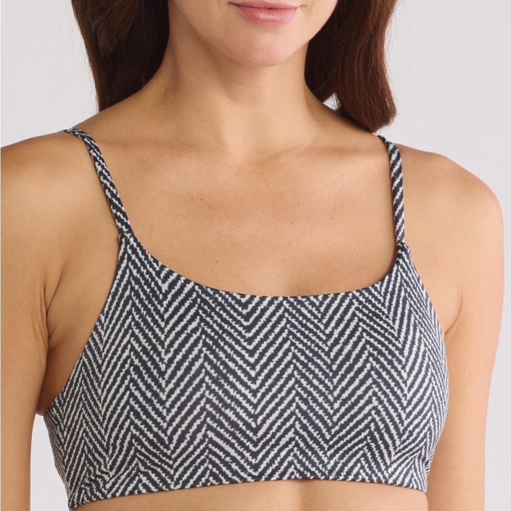 Maaji Arrow Brin Sports Bra Grey NWT Medium